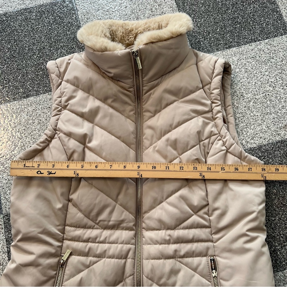 Calvin Klein Quilted Faux Fur Collar Puffer Vest- Beige M - Picture 6 of 10